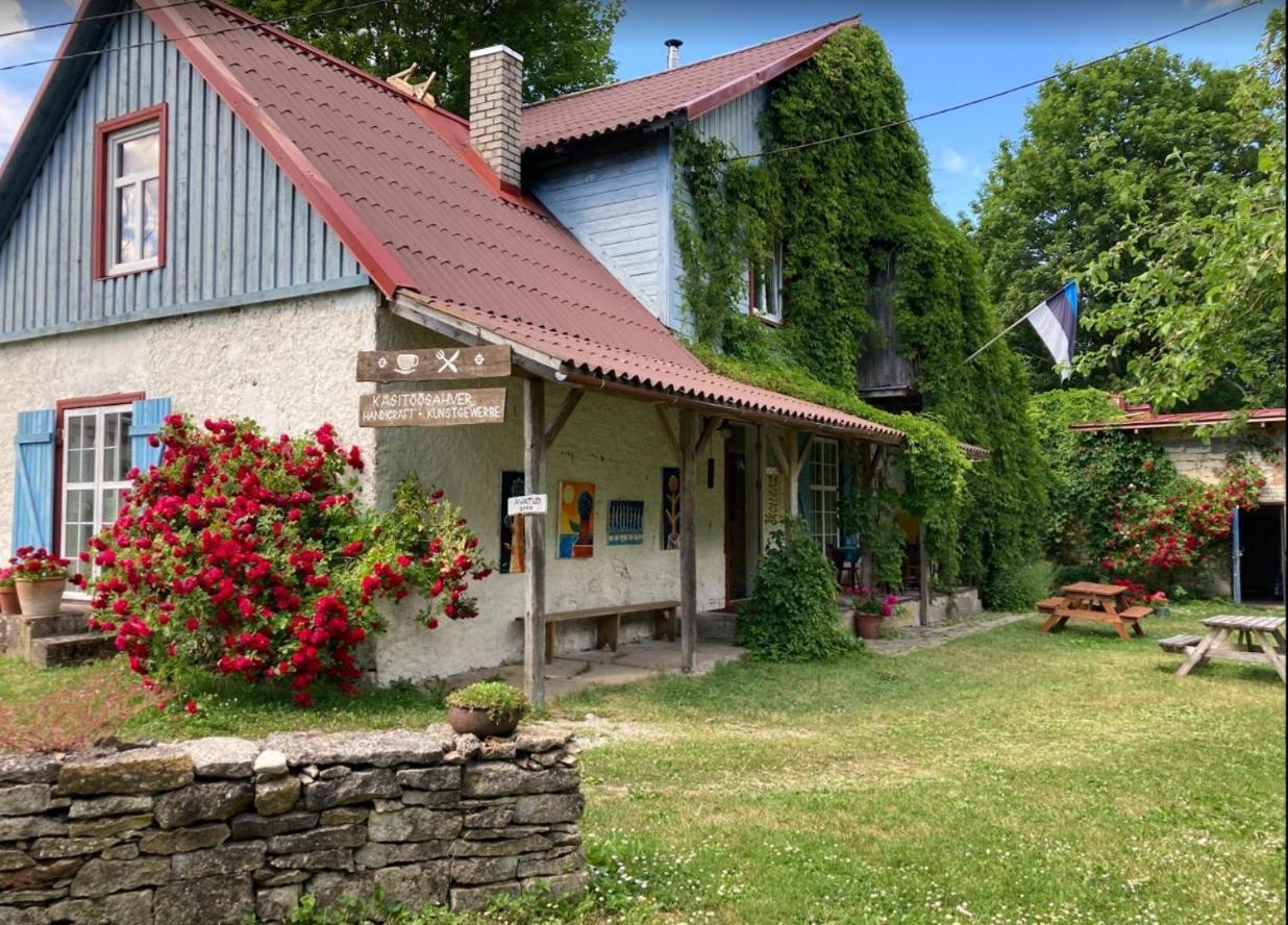 Gasthaus Viini Puhkemaja Mustjala Exterior foto